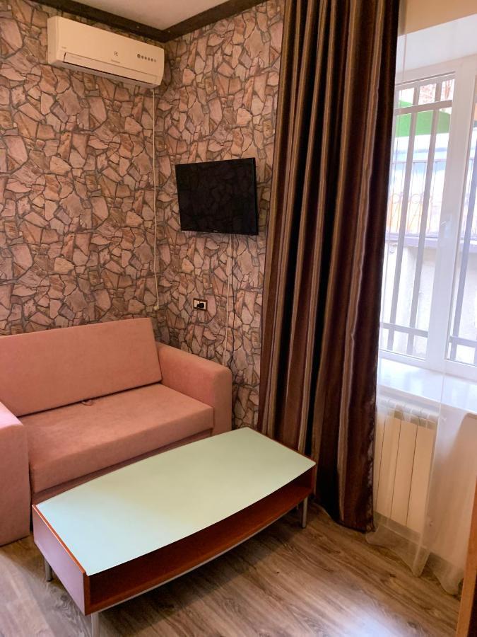 Shara Talyan Guest House & Tours Jerevan Buitenkant foto